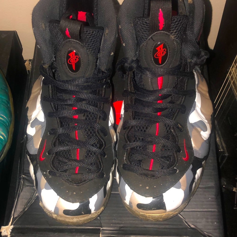 Fighter jet foamposites Nike